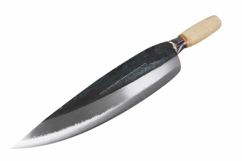 Chan Chi Kee, China MetzgermesserDie Messerschmiede Chan Chi Kee in Hongkong ist eigentlich auf klassische Cai-Dao-Schnittbeile spezialisiert, wie sie chinesische Chefs vorzugs­weise nutzen – dieses Fleischermesser mit 44 cm Gesamtlänge ist aber ein besonders spektakuläres Teil. Ist aber in Europa nur mit Mühe zu bekommen!