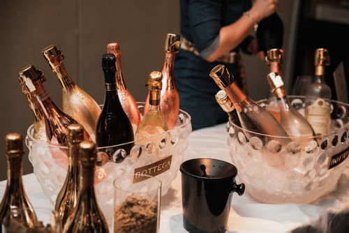 Neben Prosecco produziert Bottega auch Liköre und Grappa.