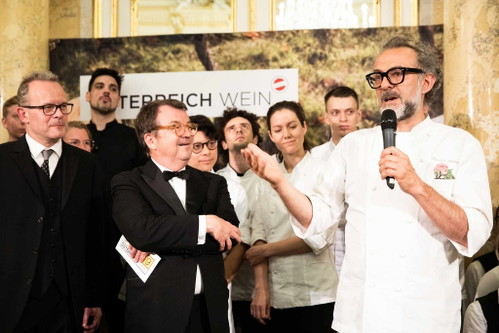 Massimo Bottura und seine Brigade ernteten viel Applaus.