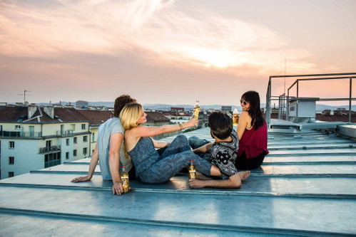 Ein Sundowner mit Kräuterfrische