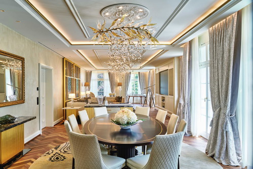 Das Wohnzimmer der King Suite