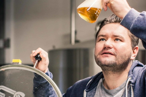 Wie vom Tank: Die Biere der Crew Republic kommen unfiltriert und geschmacksintensiv daher.