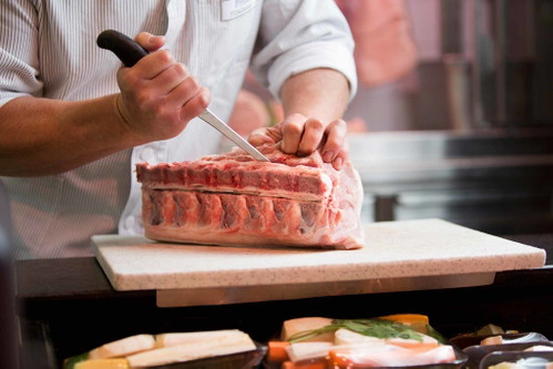 Fleisch von Radatz, einer der bekanntesten Großfleischereien in Österreich