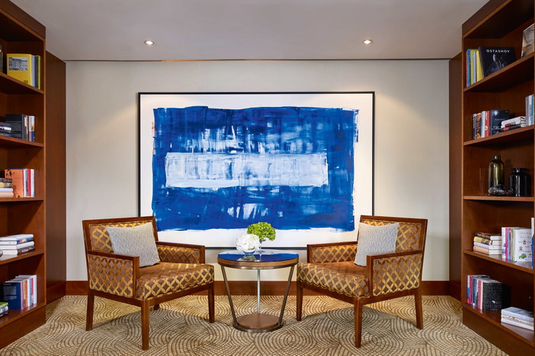 Kunst und Kultur im Ringstraßenhotel: moderne Malerei in einem zeitlosen Ambiente mit historischen Wurzeln.