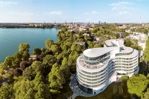 The Fontenay«, Hamburg.
