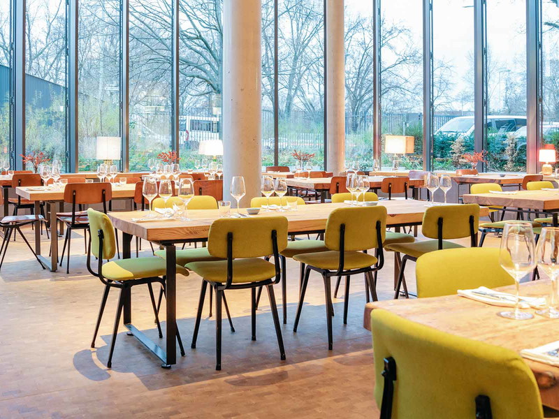 »Bar Brass« im Skulpturenforum.