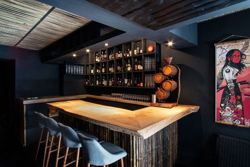 Die neue Black Rock Taverne