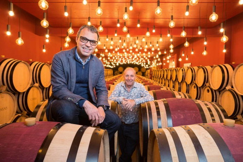Jean-René Germanier (r.) und sein Önologe Gilles Besse gehören zu den Grössen im Walliser Weinbau.