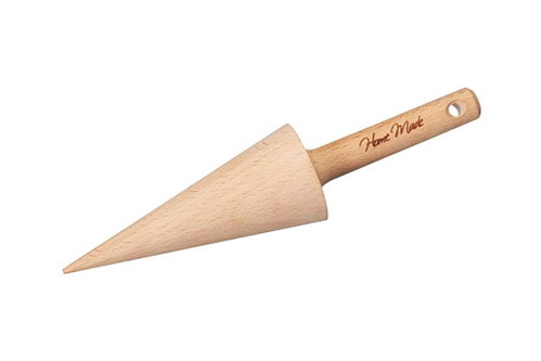 Kitchencraft Waffelkegelroller Gesehen für ca. 15 Franken. Mit dem kleinen Waffelkegelroller aus hochwertigem Buchenholz lassen sich frisch gebackene Waffeln zu hübschen Cornets formen. www.amazon.de