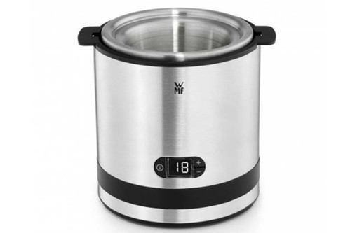 WMF Küchenminis Glacemaschine 3in1 Gesehen für 64,95 Franken. Die platzsparende Glacemaschine von WMF bereitet gleich dreierlei Köstliches zu: Frozen Yoghurt, Sorbet und natürlich Glacecreme. mediamarkt.ch