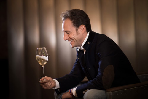 Maximilian Riedel leitet das Glasunternehmen in elfter Generation.