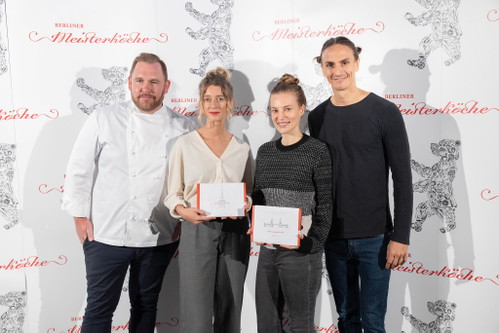 Björn Swanson (Berliner Meisterkoch 2019), Lill Sommer (in Vertretung für Sophia Rudolf, Aufsteigerin des Jahres 2019), Jasmin Martin und David Johannes Suchy (Berliner Szenerestaurant 2019)