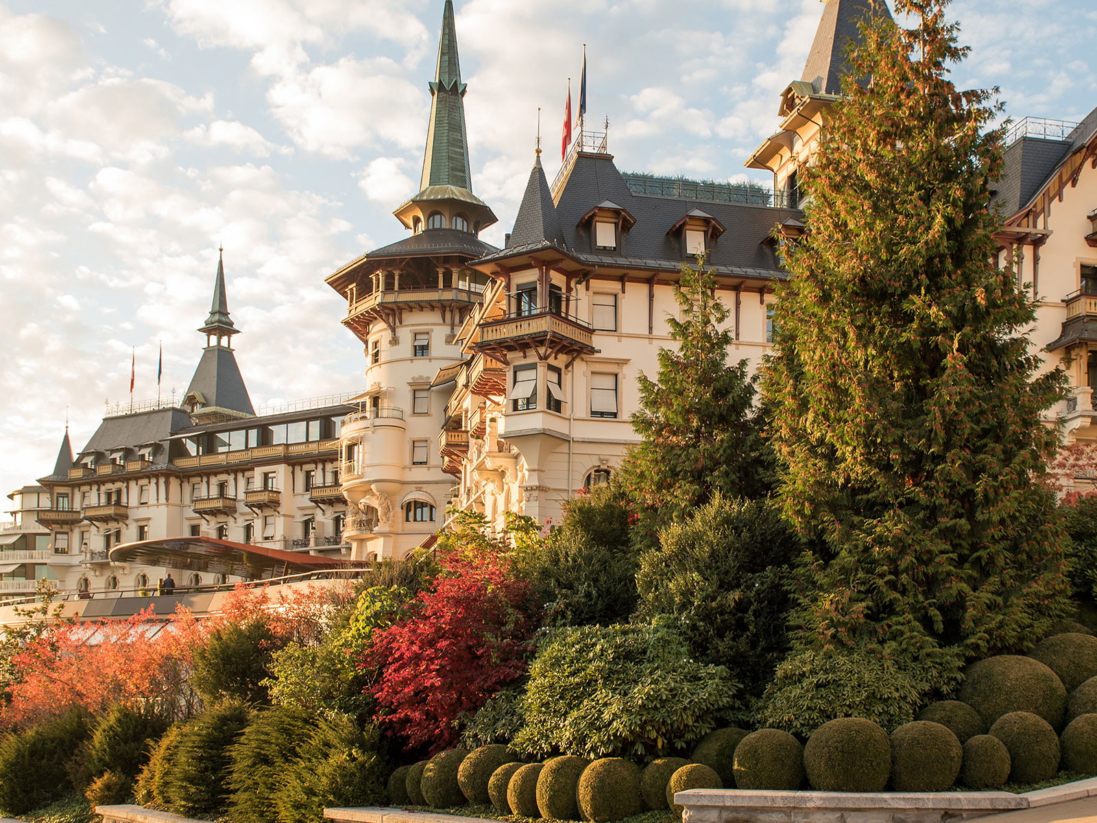 Das «The Dolder Grand» verfügt mit seiner erhöhten Lage einen herrlichen Blick auf Zürich, den See und die Alpen.