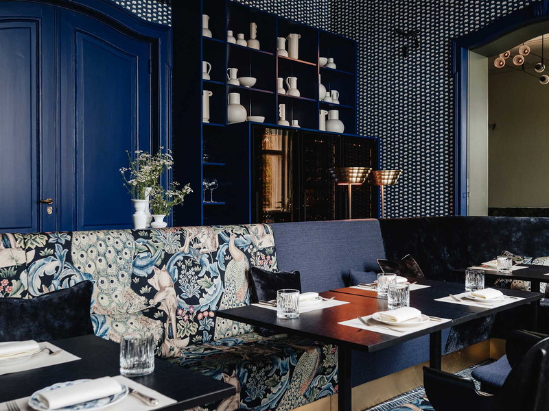 Gediegenes Ambiente im Salon.