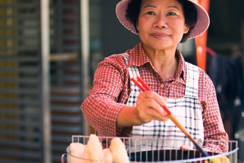 Tainan ist vor allem für seine Snackkultur und Straßenküche bekannt. Jedes Wochenende pilgern unzählige Menschen aus Taipeh hierher, um zu schlemmen.