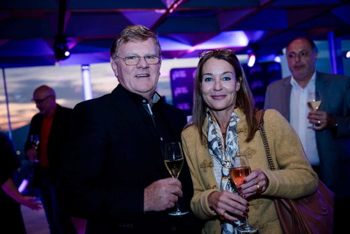 Gäste, Teilnehmer und Gastgeber genossen das einmalige Ambiente der »Skybar« am Grazer Schlossberg.