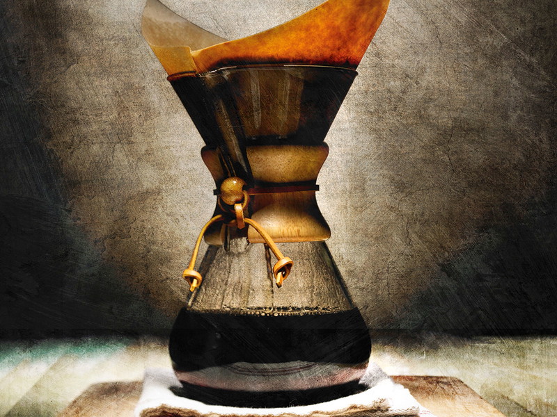 Optisch etwas anders als früher bei Oma und Opa: Filterkaffee aus der Chemex-Kanne ist absolut angesagt.