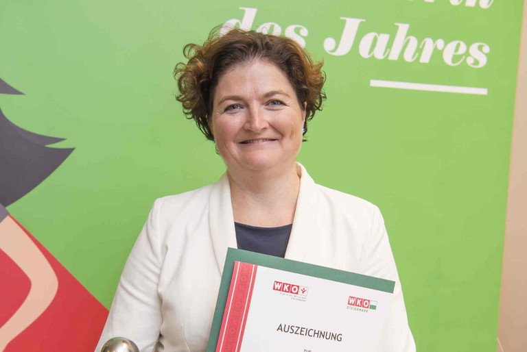 Seit 2006 führt Julia Fandler den steirischen Betrieb, auf dessen Öle man auch in der Gastronomie setzt.