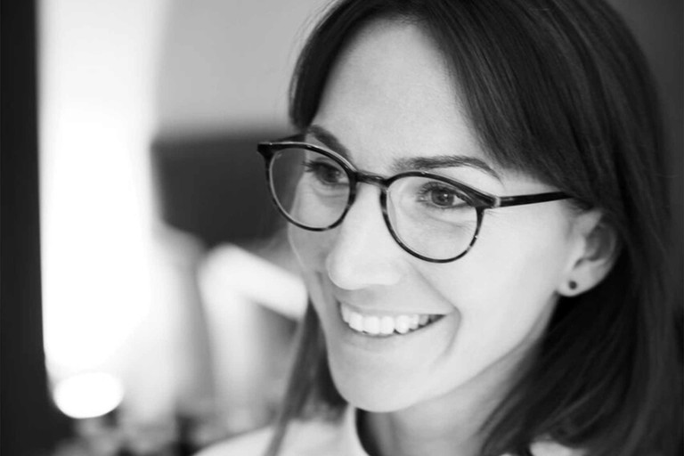 Maike Menzel vertritt die »Young Bavarian Cuisine«, eine junge, saisonale und frische Küche, weg vom klassischen bayrischen Image.