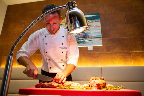 Einer der Küchenchefs des »Spa Resort Styria« Martin Maierhofer.