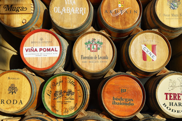Einstmals wurde das kleine Holzfass von den Franzosen in der Region Rioja eingeführt.&nbsp;