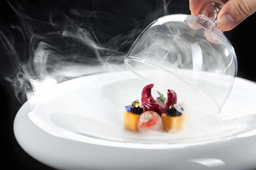 Im »Alpenroyal« wird feinste Cuisine serviert.
