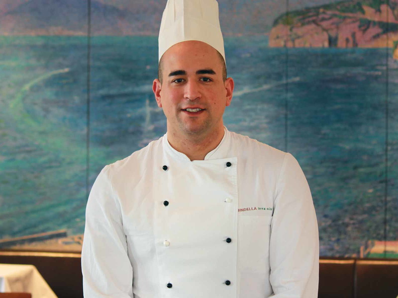 Marco Fontò, Küchenchef im Zürcher «Ristorante Amalfi», ist ein wahrer Gnocchi-Meister.