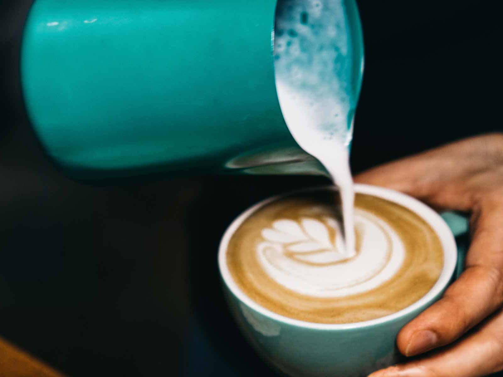 Ohne Milchschaum läuft gar nichts, wenn es um gehobenen Kaffeegenuss geht.