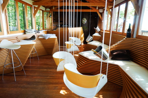 Das Champagner-Baumhaus »Perching Bar« ist weltweit einmalig.
