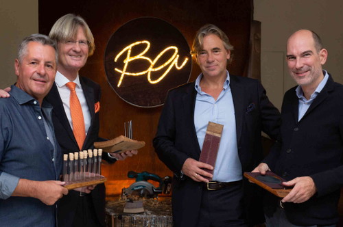 Gerhard Weber (»BarrelArt«), Rechtsanwälte Norbert Scherbaum und Georg Seebacher sowie Gregory Pilz (»Pilz &amp; Partner«).