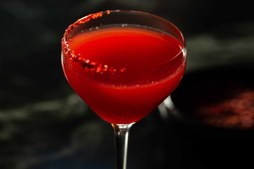 Spicy Hibiscus – Regt den Stoffwechsel an und wirkt antibakteriell und entzündungshemmend.