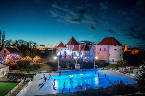 Vorweihnachtliches Eislaufen in&nbsp;Varaždin