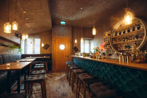 Moby Dick Sympathische Verschmelzung von High-End-Cocktails mit schmackhafter Brasserie Neustiftgasse 26, 1070 Wien,&nbsp;mobydickvienna.at