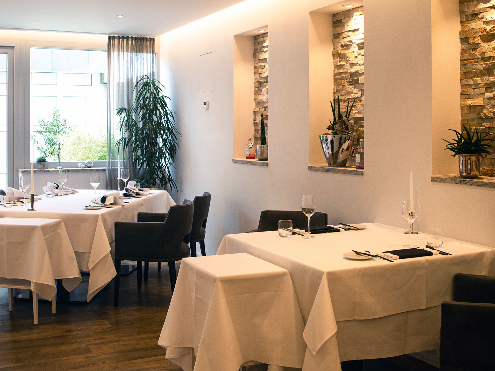 Modernes Gourmetzimmer mit 18 Plätzen: »Nova« in Herrenberg.