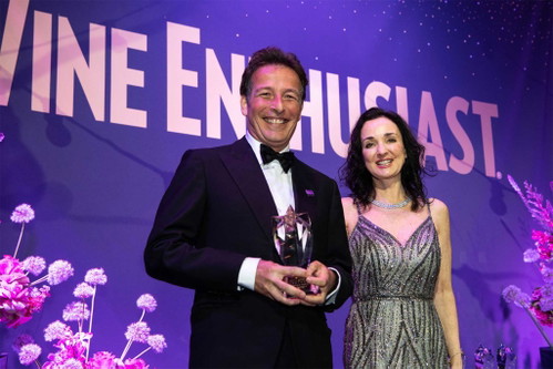 Alberto Tasca mit Kerin O'Keefe von Wine Enthusiast