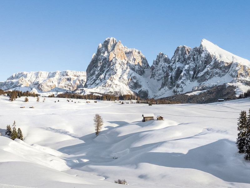 Mächtige Dolomiten, stille Weiten und dazu wunderbare Genussorte mit Sterneküche.
