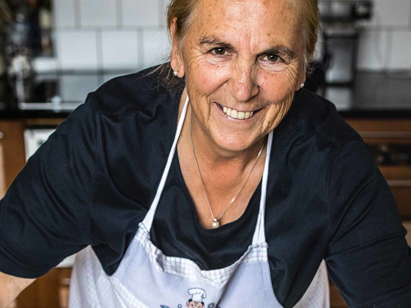 Ein paar Strudel im Monat müssen es schon sein, sagt Margarethe Triebaumer. Die Zubereitung hat sie freilich längst im Blut.