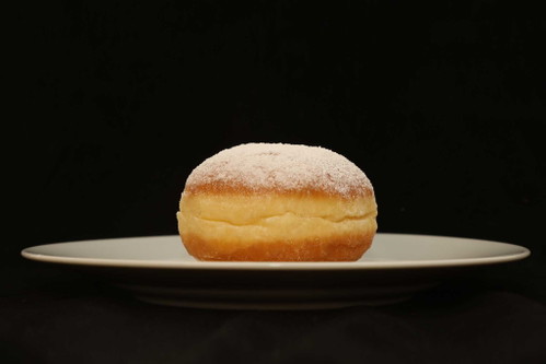 MERKUR Immer gut Marillenkrapfen Hergestellt von: Kuchen-Peter Backwaren GmbH Preis/Stück: rund 0,42 €