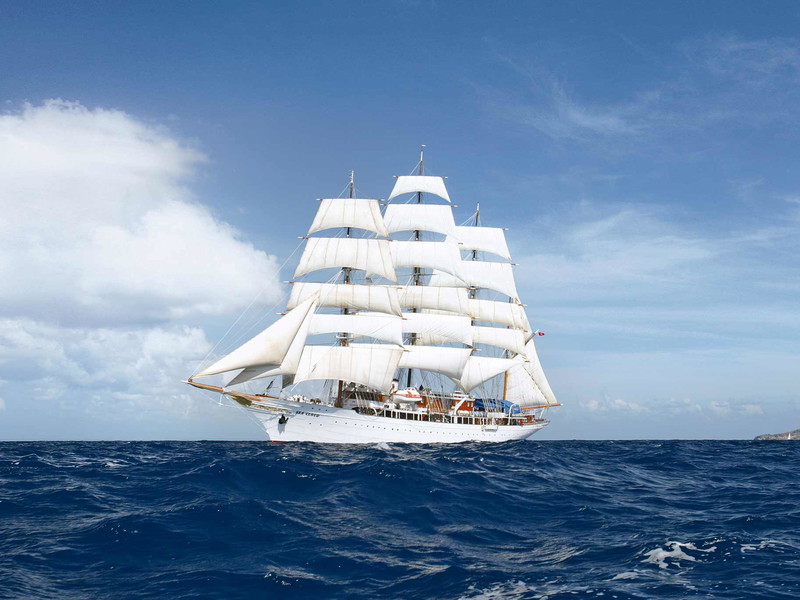 Einst im Besitz eines amerikanischen Millionärs, heute eines der wenigen Kreuzfahrtschiffe unter Segeln: die Sea Cloud.