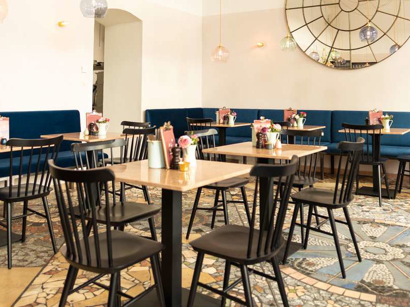 Die »Alma Gastrothèque« wird im neuen Restaurantguide mit drei Falstaff Gabeln geadelt.