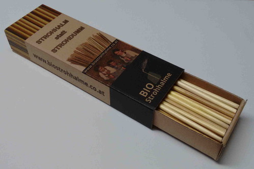 Strohhalme aus Stroh.