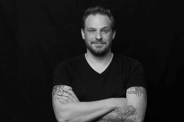 Pech ist Inhaber der Kommunikations- und PR-Agentur »Dreams Happen«.
