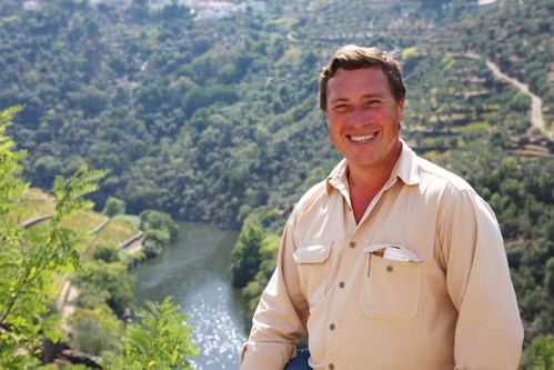 »Wichtig ist Company Know-how: die Vorarbeiter, die das Stampfen der Maische überwachen, wissen genau, was sie tun.« David Guimaraens, Chief Winemaker