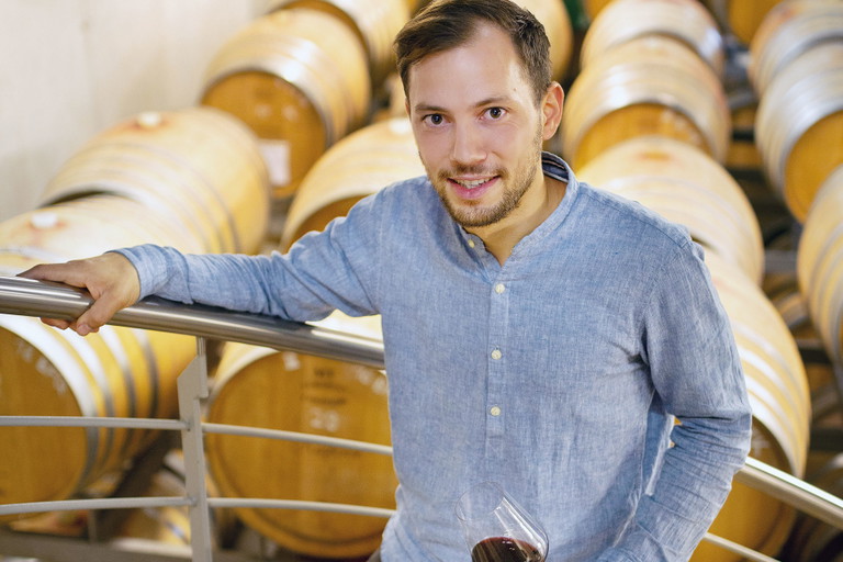 Mit Stiefeln im Keller: Maximilian Kusterer weiß anzupacken, aber er ist auch ein Kopf mit strategischen Ideen.