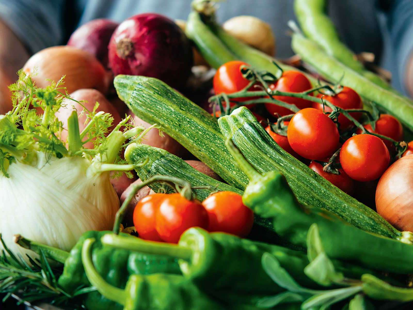 Kein Mangel: Österreichs Landwirte produzieren mehr Getreide, Obst und Gemüse, als im Land verbraucht wird.
