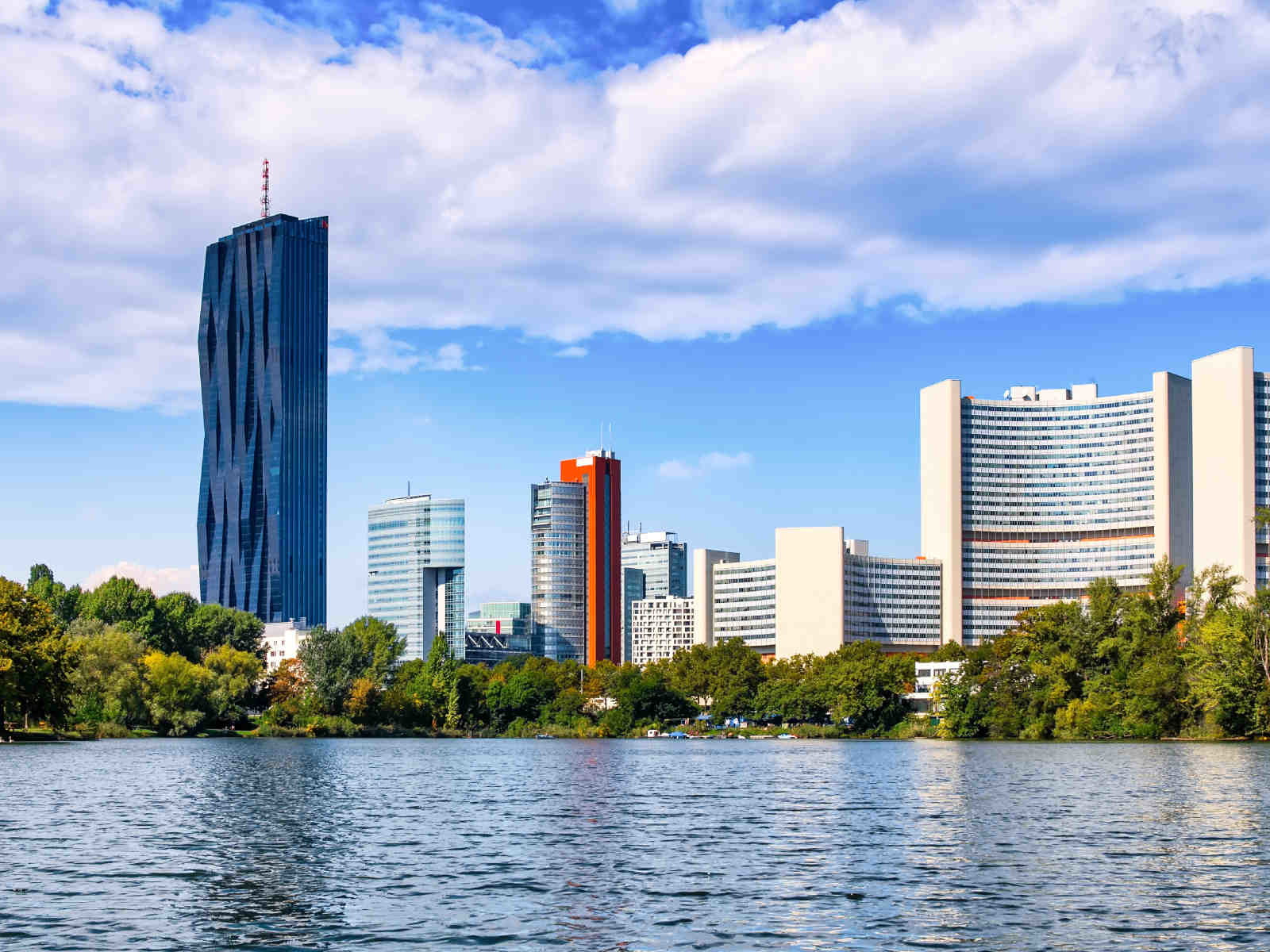 Die Büros der Praxis Unternehmensberatung befinden sich im Wiener DC Tower.