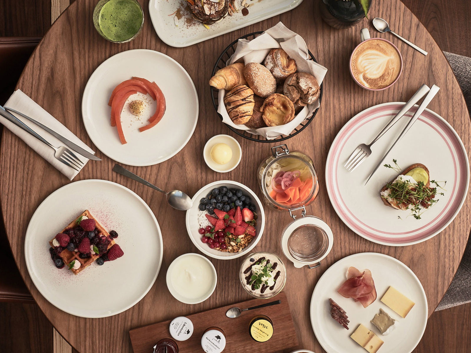Das Frühstück aus dem «verve by sven» von Sven Wassmer gibt es auch als Take Away.