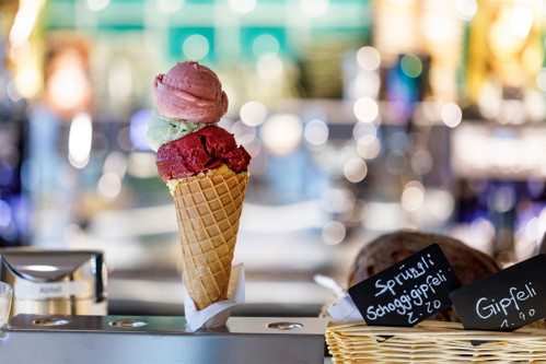 Gelateria «Himu&amp;Höll»