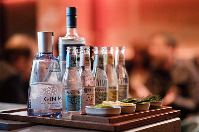 Das umfangreiche Sortiment von Fever Tree ist hervorragend für Mixgetränke geeignet.