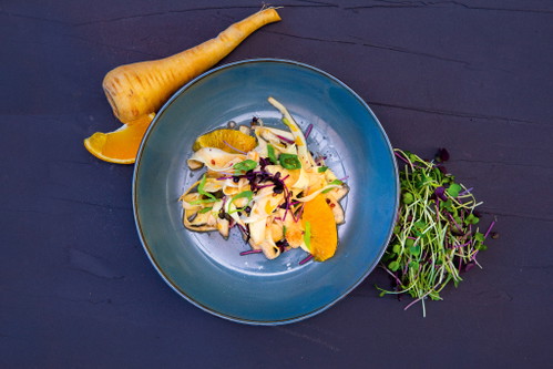 Geschmacklich intensiv und visuell ansprechend: Microgreens sind aus der Spitzenküche nicht mehr wegzudenken.